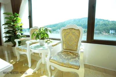 Manchester Hotel Ha Long – Photos 12